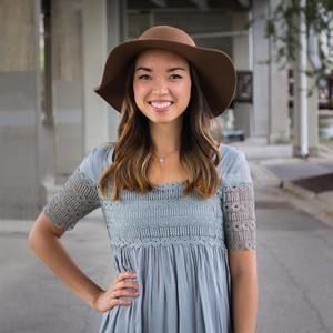 Meet your Posher, Melissa